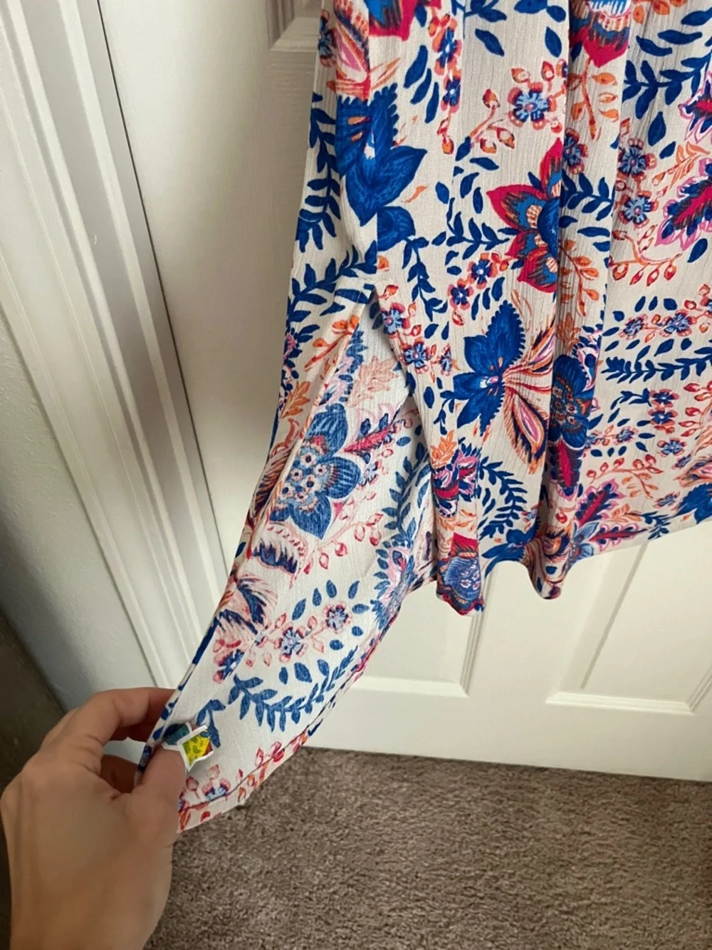 Vero Moda Blue and Cream Floral Maxi Skirt with Side Slit - Picture 8 of 10
